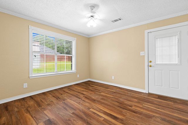 1401 Miles Blvd., Kilgore, TX 75662