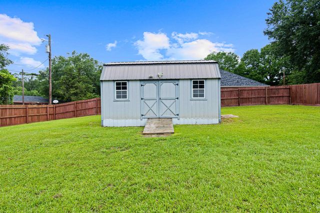 1401 Miles Blvd., Kilgore, TX 75662