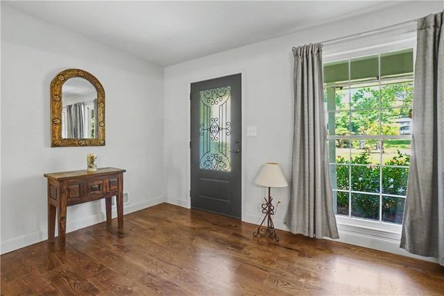 5637 Pinedale Circle, Buford, GA 30518
