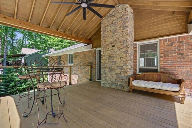 5637 Pinedale Circle, Buford, GA 30518