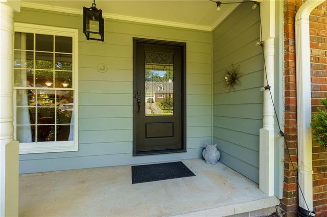 5637 Pinedale Circle, Buford, GA 30518