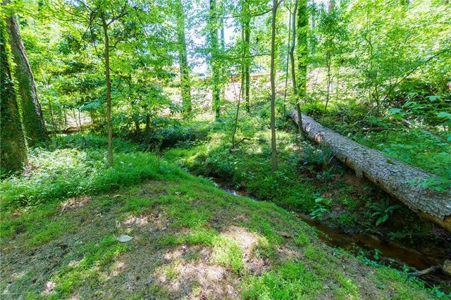 5637 Pinedale Circle, Buford, GA 30518