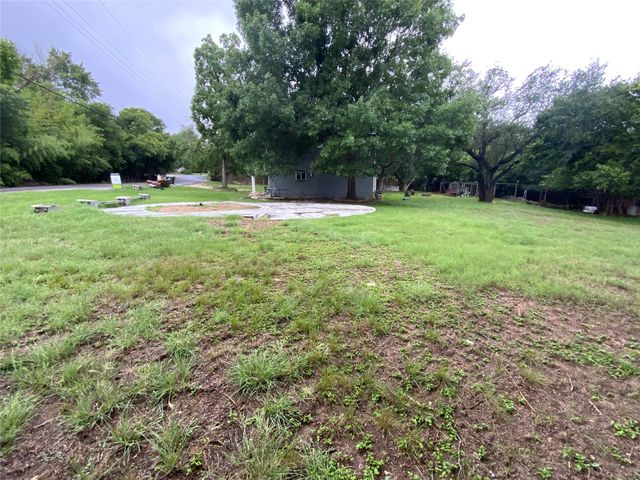 2702 Palomino DR, Austin, TX 78733