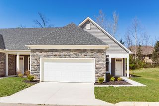 6056 Naughten Pond Drive, Columbus, OH 43213
