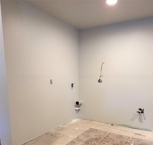 151 County Road 311, Rockdale, TX 76567