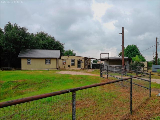 151 County Road 311, Rockdale, TX 76567