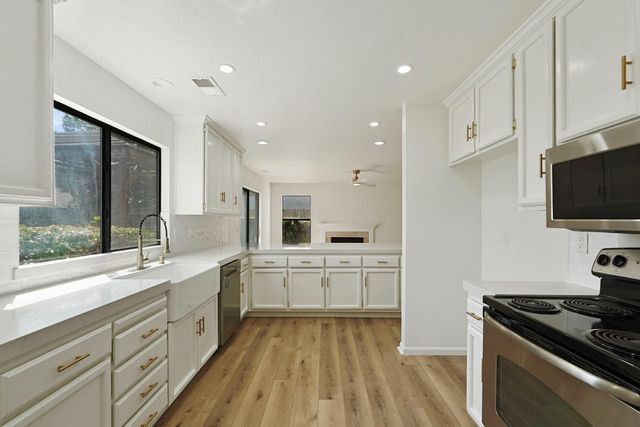 19036 N Augusta St, Woodbridge, CA 95258