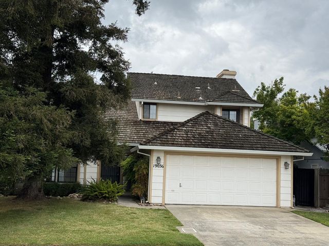 19036 N Augusta St, Woodbridge, CA 95258