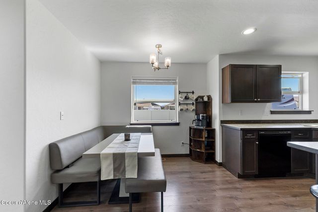 8848 N Mountainshire RD, Post Falls, ID 83854