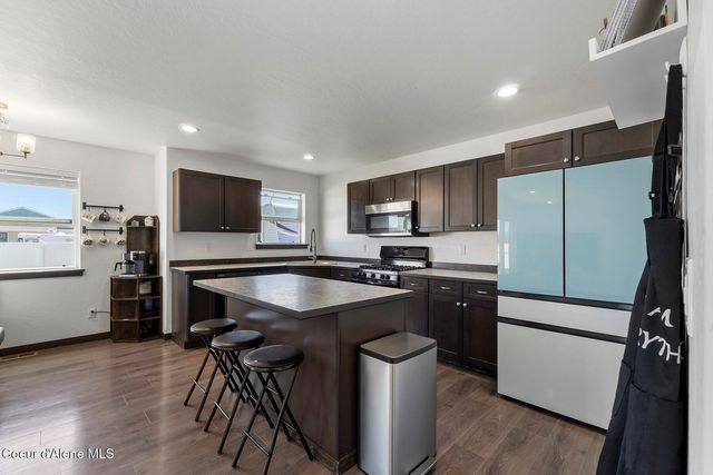 8848 N Mountainshire RD, Post Falls, ID 83854