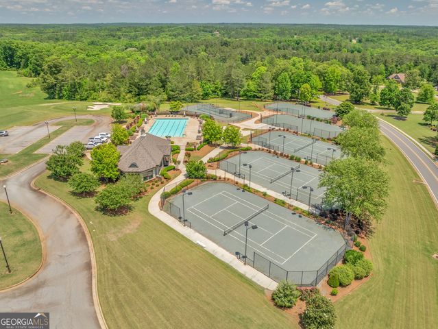 615 Forest Pointe Drive, Forsyth, GA 31029