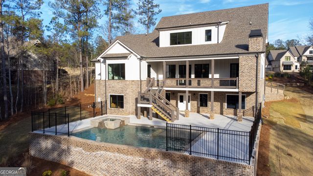 615 Forest Pointe Drive, Forsyth, GA 31029