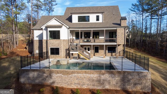 615 Forest Pointe Drive, Forsyth, GA 31029