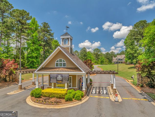 615 Forest Pointe Drive, Forsyth, GA 31029