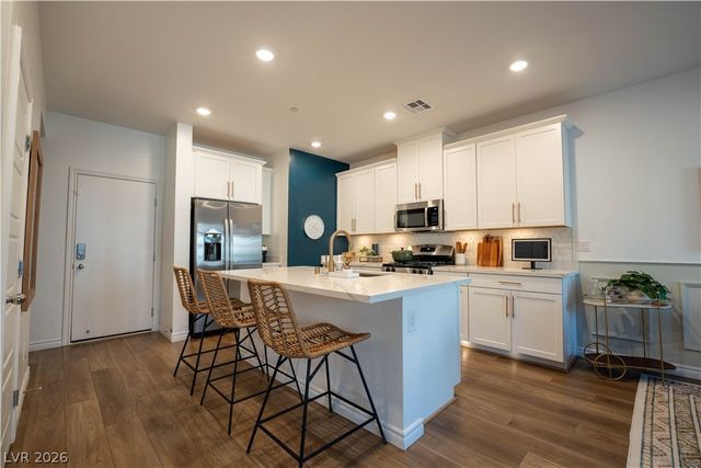 600 North Carriage Hill Drive 1061, Las Vegas, NV 89138