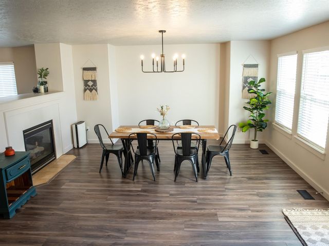 3491 N Maplestone Ave, Meridian, ID 83646