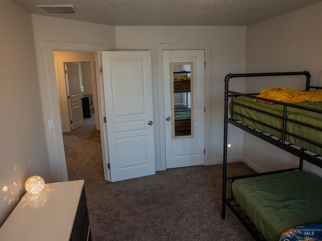 3491 N Maplestone Ave, Meridian, ID 83646