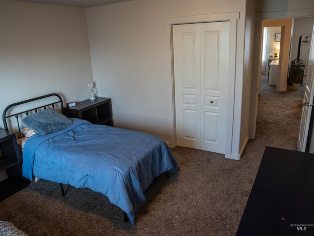 3491 N Maplestone Ave, Meridian, ID 83646