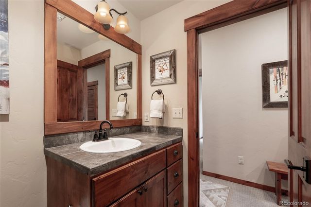 202 Cozens Pointe Circle H-101, Fraser, CO 80442