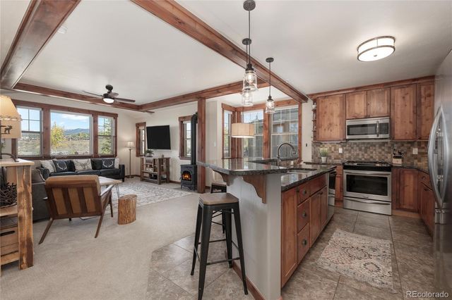 202 Cozens Pointe Circle H-101, Fraser, CO 80442