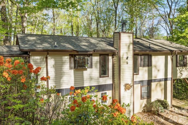 6 Gold Finch Lane, Maggie Valley, NC 28751