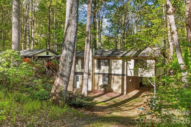 6 Gold Finch Lane, Maggie Valley, NC 28751