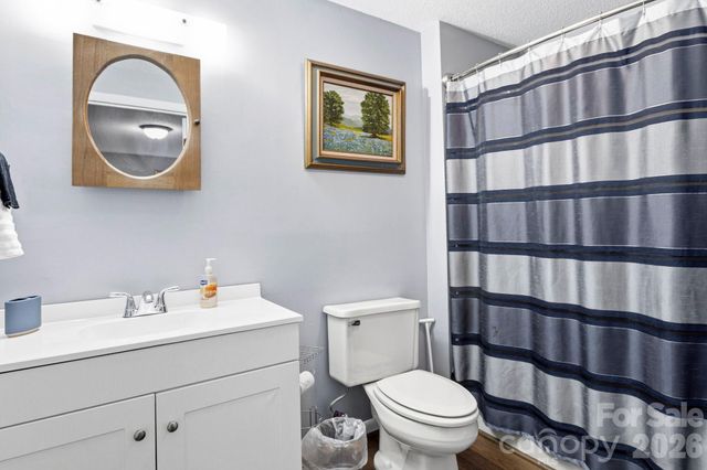 6 Gold Finch Lane, Maggie Valley, NC 28751