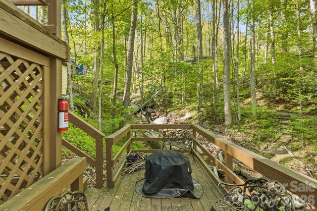 6 Gold Finch Lane, Maggie Valley, NC 28751
