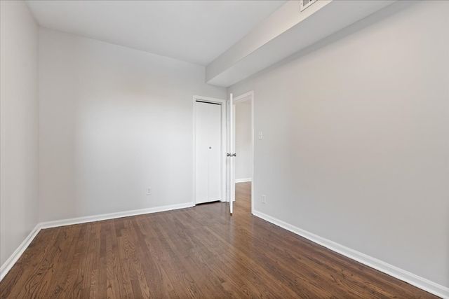 2338 N Avers Avenue 2, Chicago, IL 60647