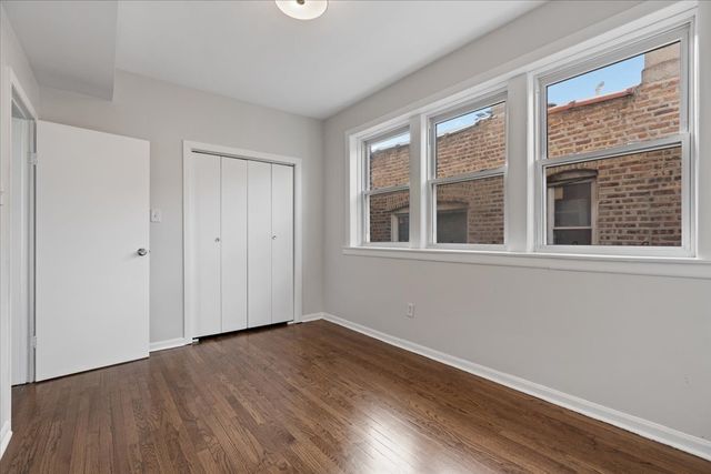 2338 N Avers Avenue 2, Chicago, IL 60647