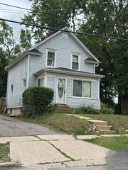 328 Whittemore Street, Pontiac, MI 48342