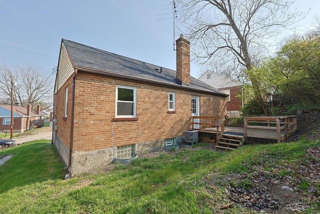 221 E Mechanic Street, Reading, OH 45215