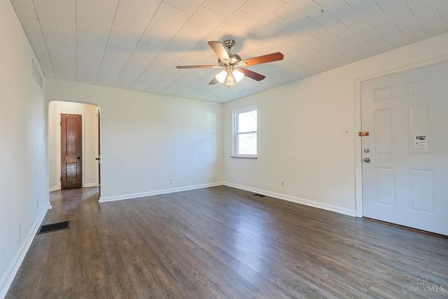 221 E Mechanic Street, Reading, OH 45215