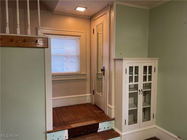 910 Fairview Avenue, Millersburg, OH 44654