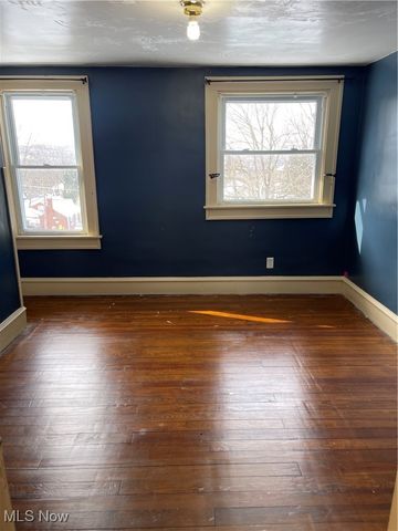 910 Fairview Avenue, Millersburg, OH 44654