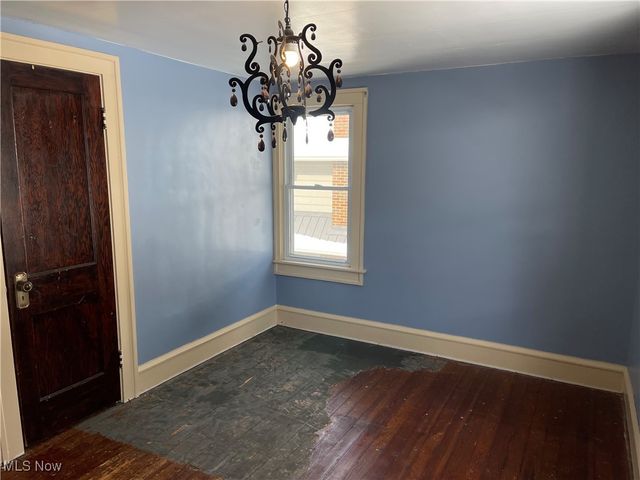 910 Fairview Avenue, Millersburg, OH 44654