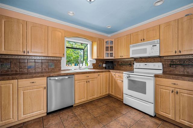4994 17TH AVENUE N, St Petersburg, FL 33710