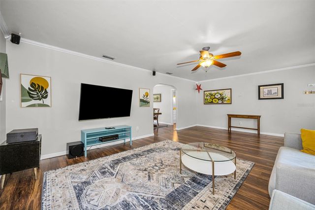 4994 17TH AVENUE N, St Petersburg, FL 33710