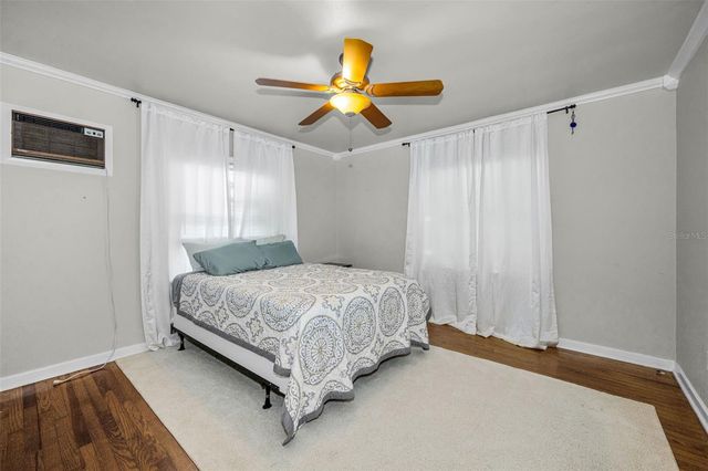 4994 17TH AVENUE N, St Petersburg, FL 33710