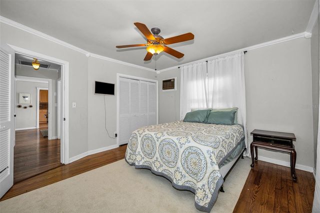 4994 17TH AVENUE N, St Petersburg, FL 33710