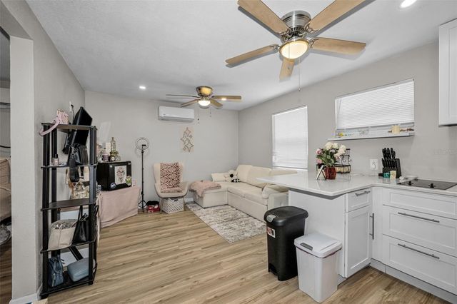 4994 17TH AVENUE N, St Petersburg, FL 33710