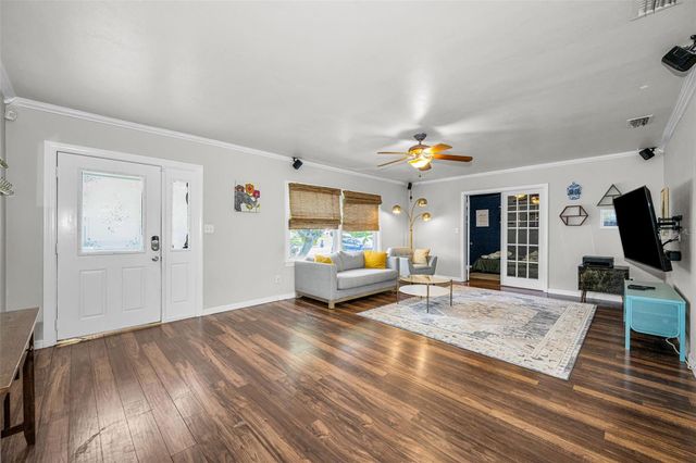 4994 17TH AVENUE N, St Petersburg, FL 33710