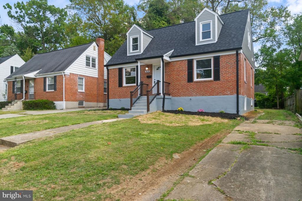 3605 SYLVAN DR, Baltimore, MD 21207