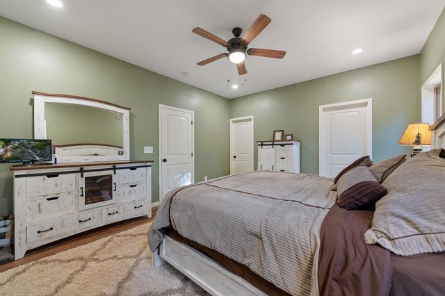 44 Lower Toccoa Hills, Blue Ridge, GA 30513
