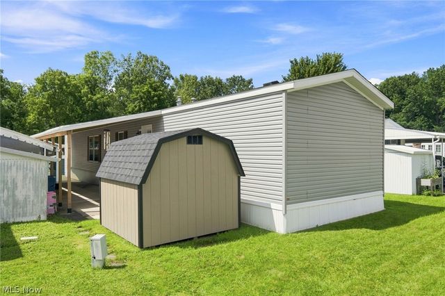 36 Wilpark, Akron, OH 44312