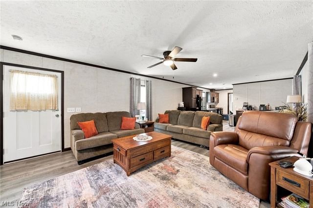 36 Wilpark, Akron, OH 44312