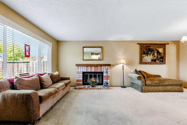 140 Bluebell Pl, Vallejo, CA 94591