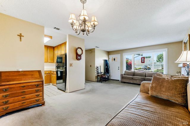 140 Bluebell Pl, Vallejo, CA 94591