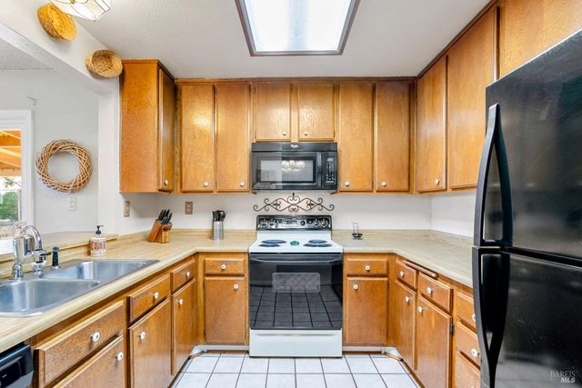 140 Bluebell Pl, Vallejo, CA 94591
