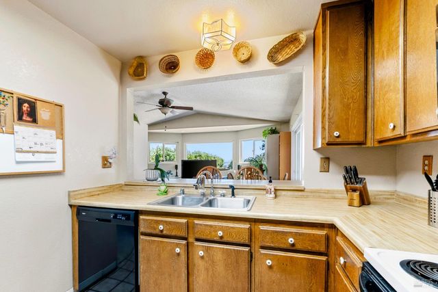 140 Bluebell Pl, Vallejo, CA 94591